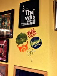Guy Ate Here at PizzalChik