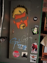 Guy Ate Here at Queens Comfort