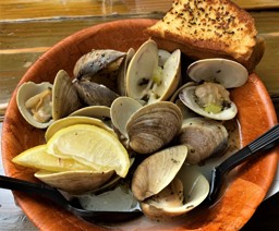 The Garlic Steamed Clams - DJ's Clam Shack