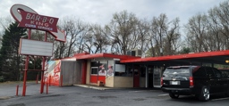 Bar-B-Q King Outside
