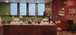 Zaytoon Mediterranean on the inside