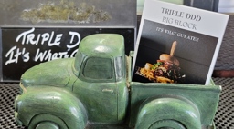 Junkyard Extreme Burgers and Brats Triple DDD Big Block