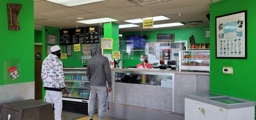 Ena's Caribbean Kitchen Inside