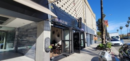 Outside View of the Nighthawk Breakfast Bar