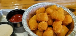 Se7en Bites Tater Tots