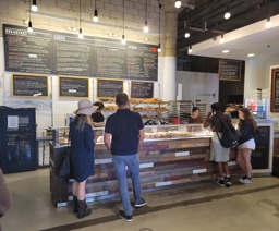 Art-Is-In Bakery