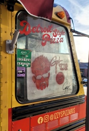 Izzy's Pizza Bus