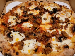 Grace and Hammer Pizzeria