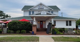 Floyds 1921 Restaurant