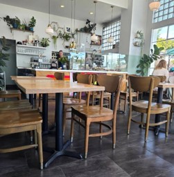 Bossie's Kitchen Front Dining Area