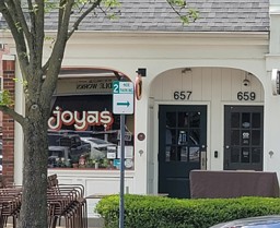 Joyas Outside View