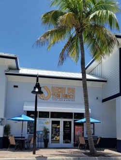 Wok by The Beach Outside View