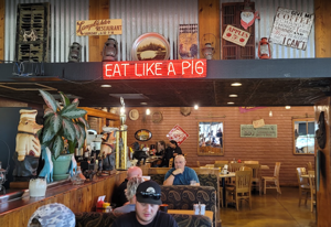 BJ’s Nevada BBQ Dining Area